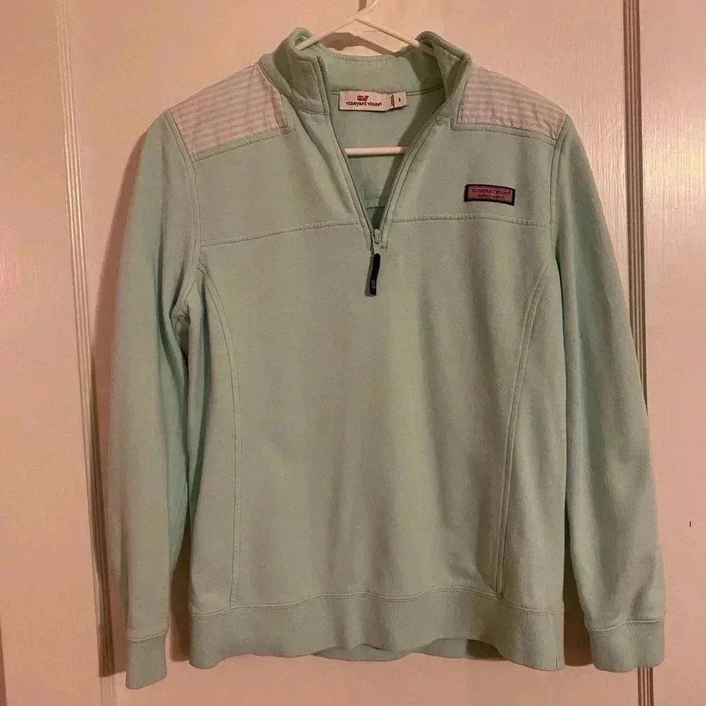 Vineyard Vines quarter zip pullover